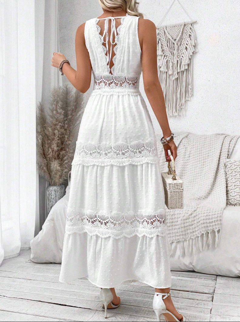 Robe sans manches à col en V avec dentelle